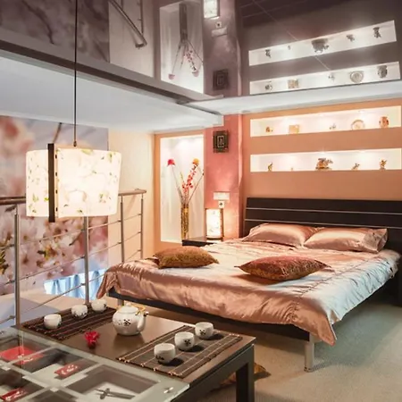 Apartment In The Heart Of On Karl Marx Street